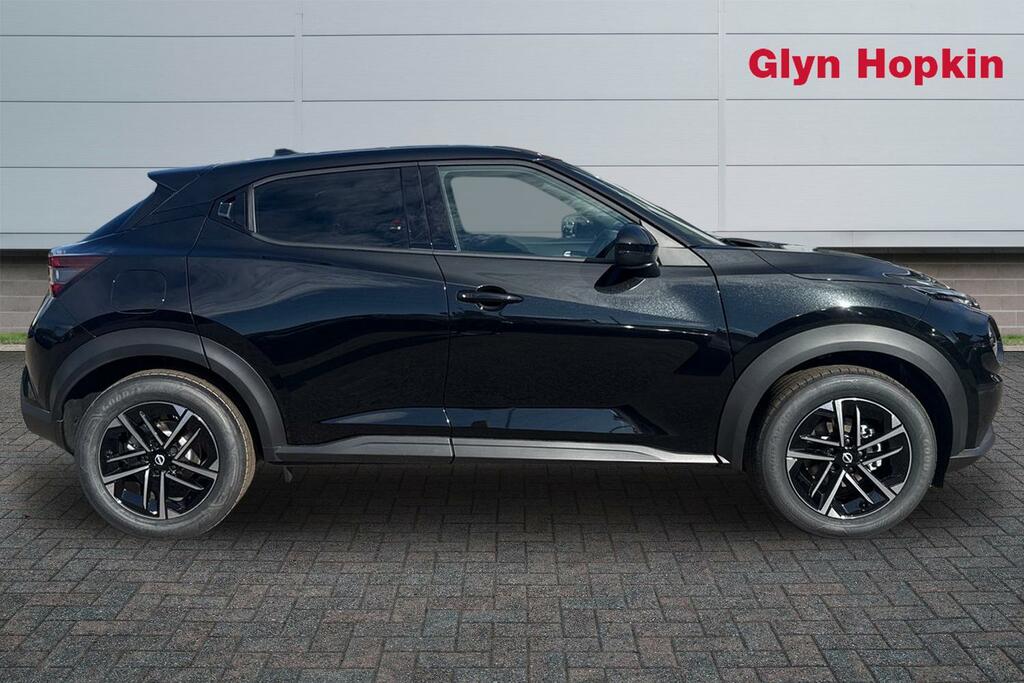 Nissan Juke 1.6 Hybrid N-connecta Black #2