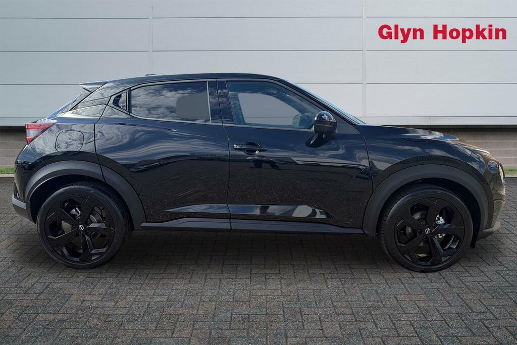 Nissan Juke 1.6 Hybrid N-connecta Revised Black #2