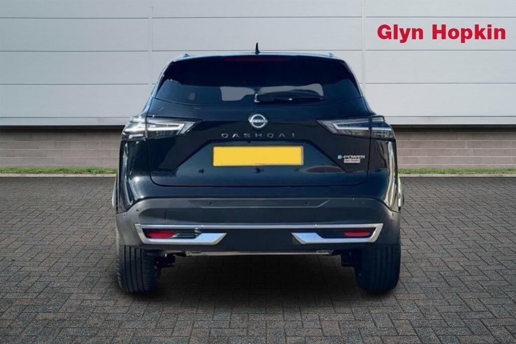 Nissan Qashqai 1.5 E-power Acenta Premium Black #4