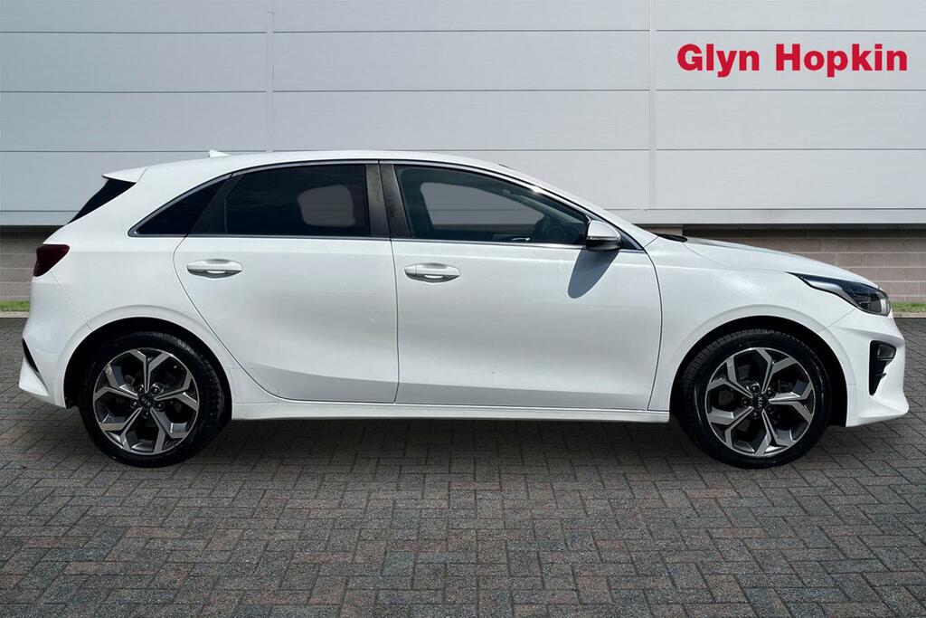 Kia Ceed 1.4T Gdi Isg 3 GX69XGN White #2