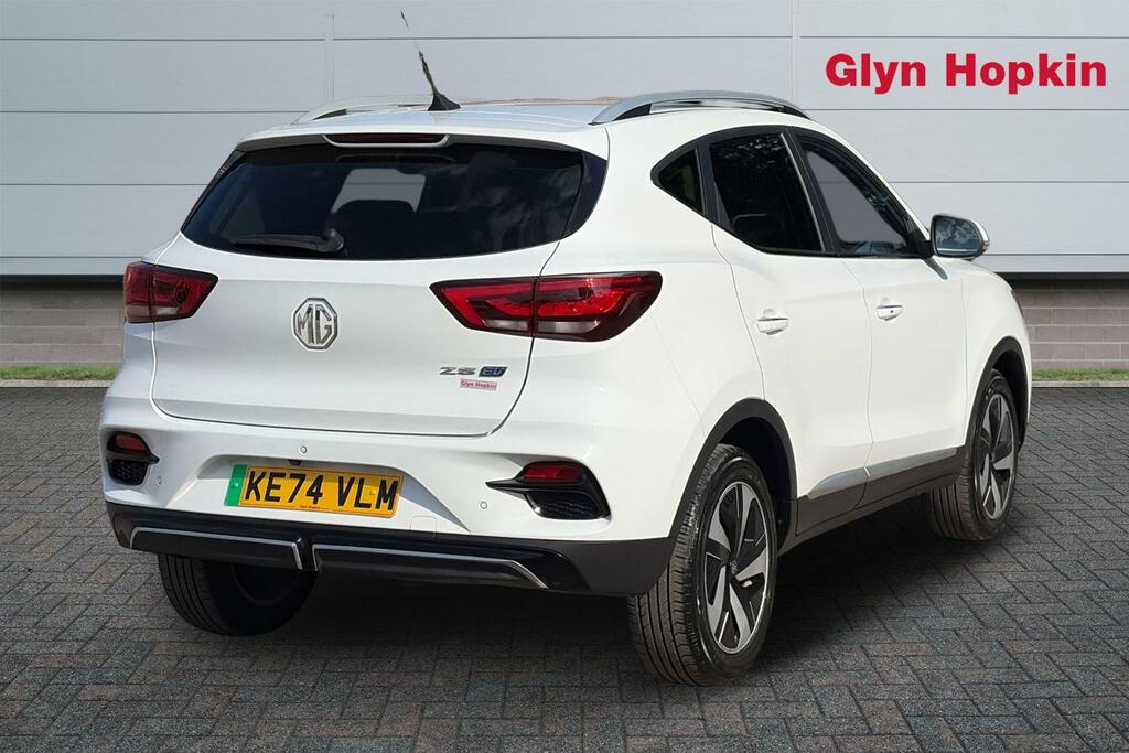 MG ZS 130Kw Trophy Connect Ev 51Kwh White #3
