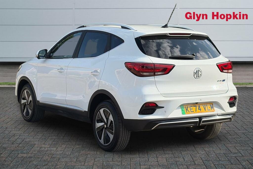 MG ZS 130Kw Trophy Connect Ev 51Kwh White #5