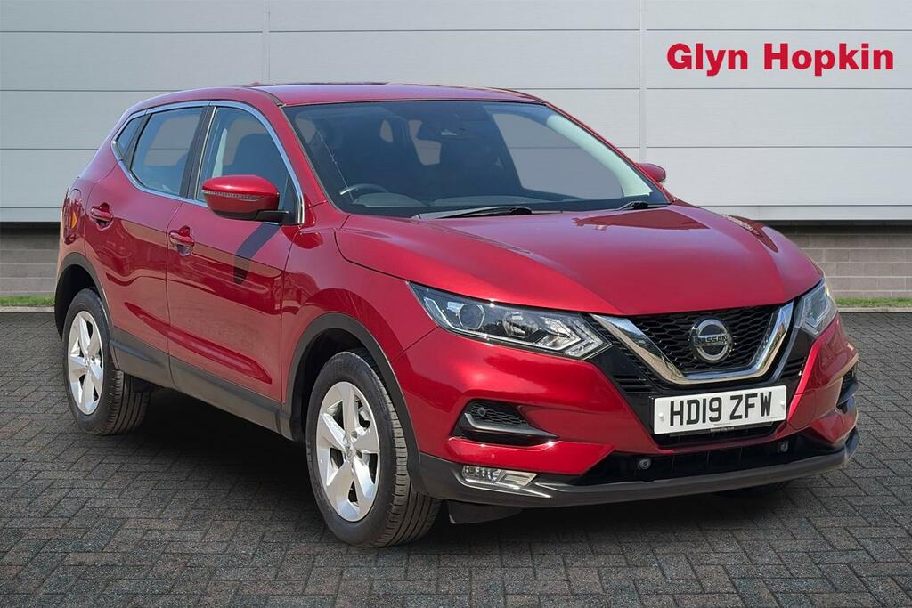 Nissan Qashqai 1.5 Dci 115 Acenta Premium Dct Red