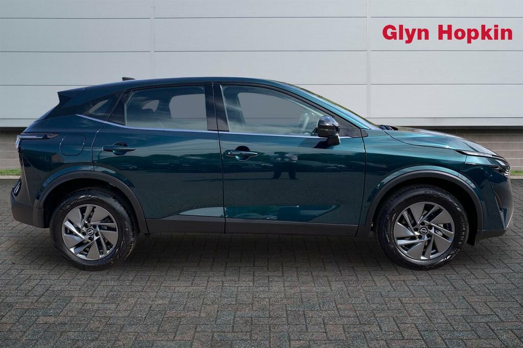 Nissan Qashqai 1.3 Dig-t Mh 158 Acenta Premium AX26RKE #2