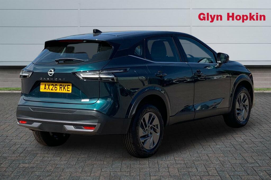 Nissan Qashqai 1.3 Dig-t Mh 158 Acenta Premium AX26RKE #3