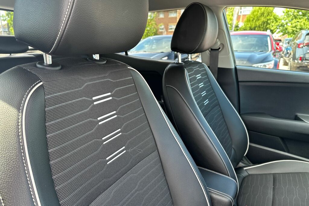 Kia Stonic 1.0 T-gdi Mhev Gt-line S Suv Hybrid Dct Blue #35