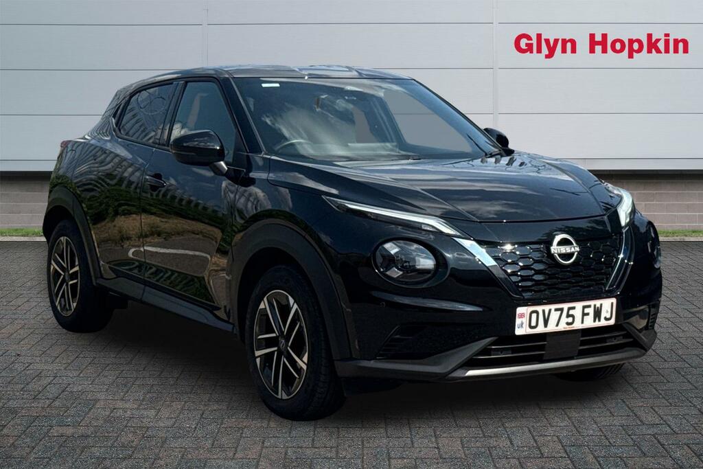 Nissan Juke 1.6 Hybrid N-connecta Black