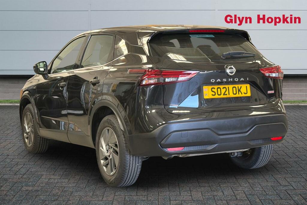 Nissan Qashqai 1.3 Dig-t Mh Acenta Premium SO21OKJ Black #5
