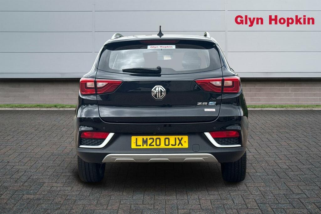 MG ZS 105Kw Exclusive Ev 45Kwh Black #4