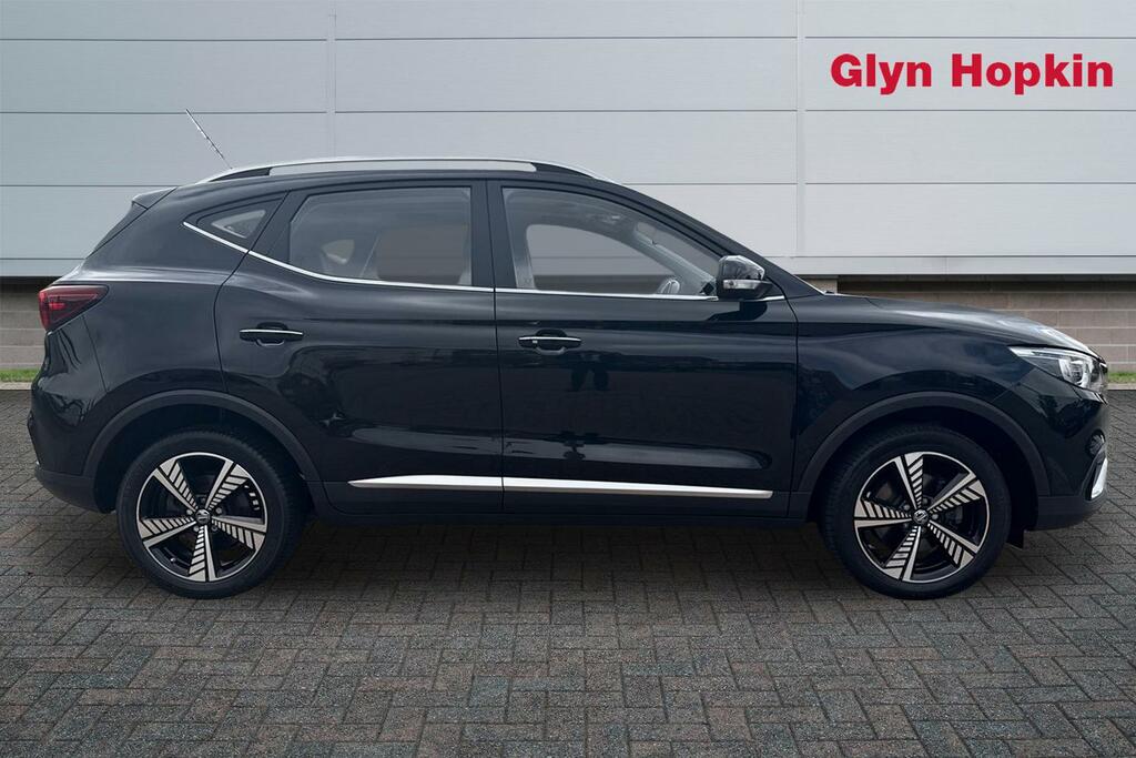 MG ZS 105Kw Exclusive Ev 45Kwh Black #2