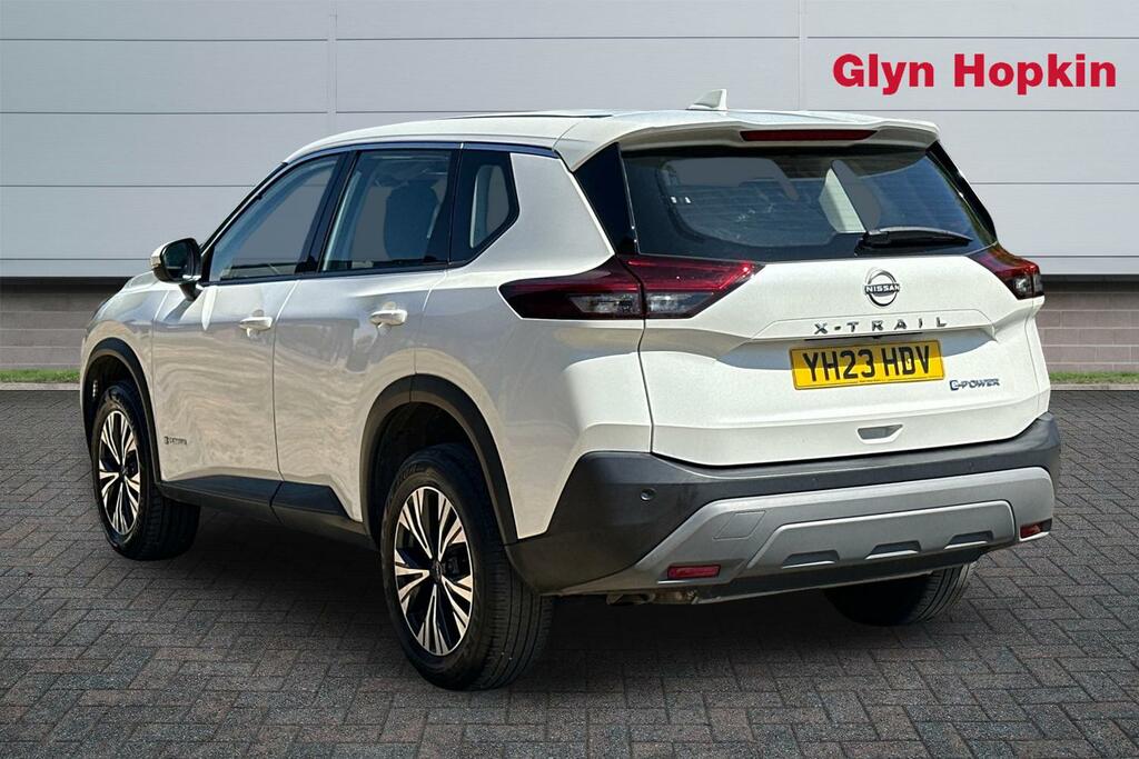 Nissan X-Trail 1.5 E-power 204 Acenta Premium Xtronic YH23HDV White #5