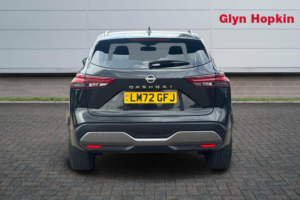 Nissan Qashqai 1.3 Dig-t Mh 158 Tekna Xtronic Black #4