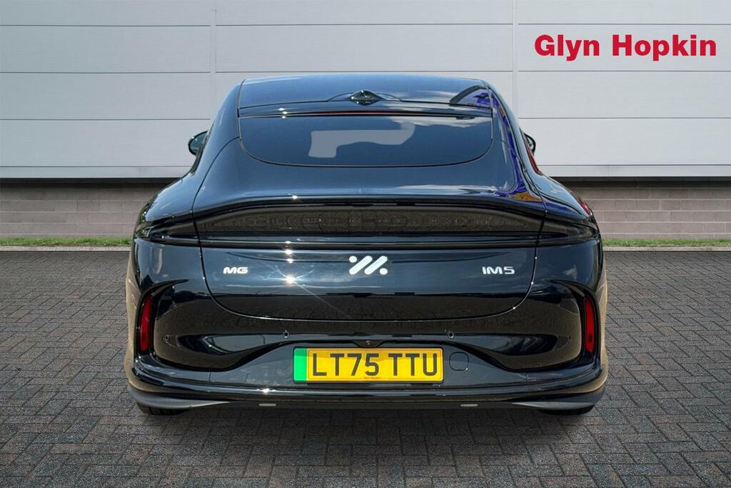 MG IM5 300Kw Long Range 100Kwh Black #4