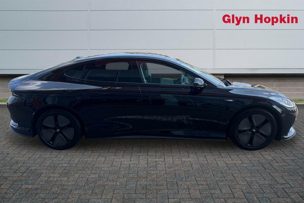 MG IM5 300Kw Long Range 100Kwh Black #2