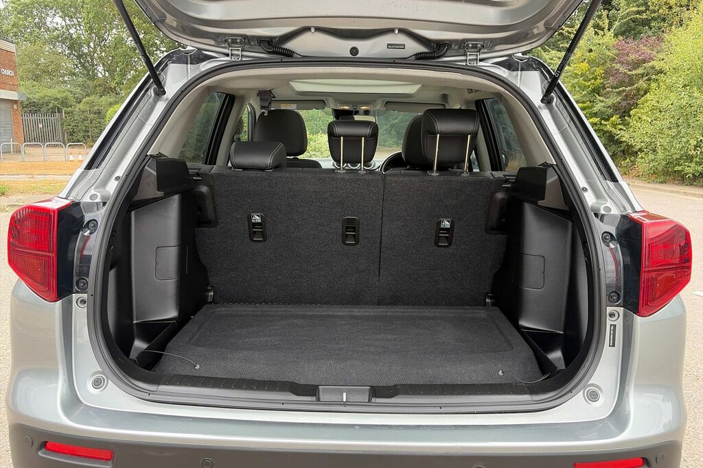 Suzuki Vitara Sz-t Hev Grey #24