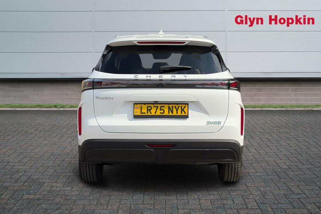 Chery Tiggo 7 1.5T Phev Summit Dht White #4