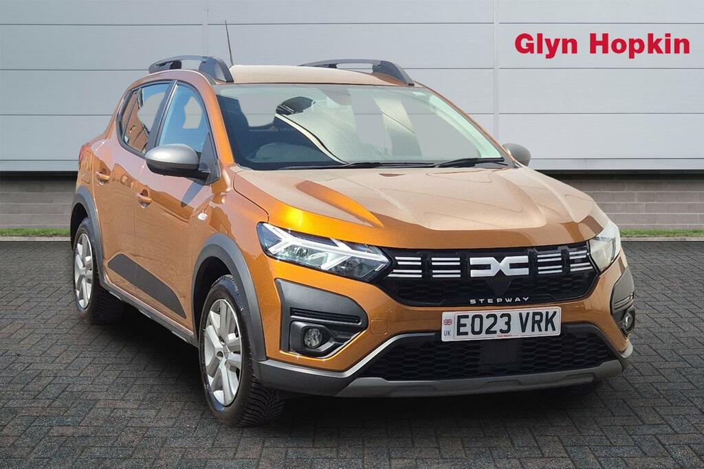 Dacia Sandero Stepway 1.0 Tce Bi-fuel Expression Orange