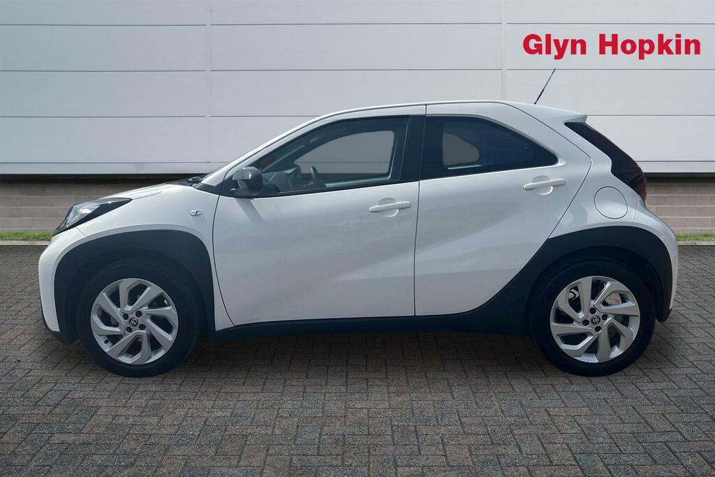 Toyota Aygo X 1.0 Vvt-i Pure White #6