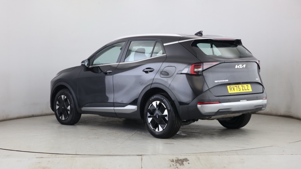 Kia Sportage 1.6T Gdi Hev Pure Black #2
