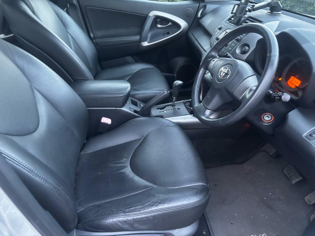 Toyota Rav 4 Suv 2.0 Xt4 4Wd 200757 Silver #10