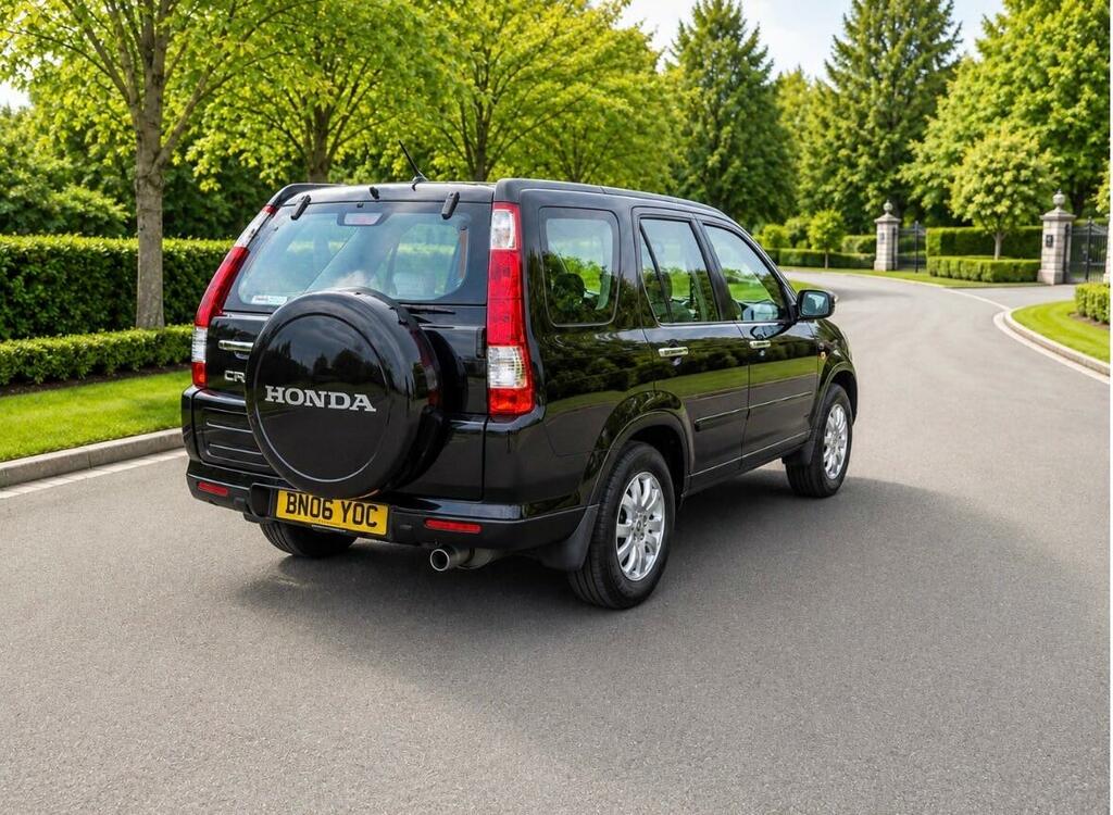 Honda Cr-V Executive Black #4