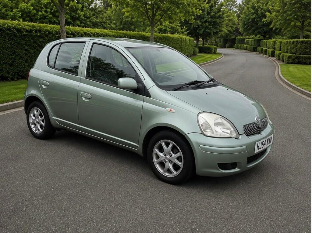 Toyota Yaris 1.3 Vvt-i T Spirit Green