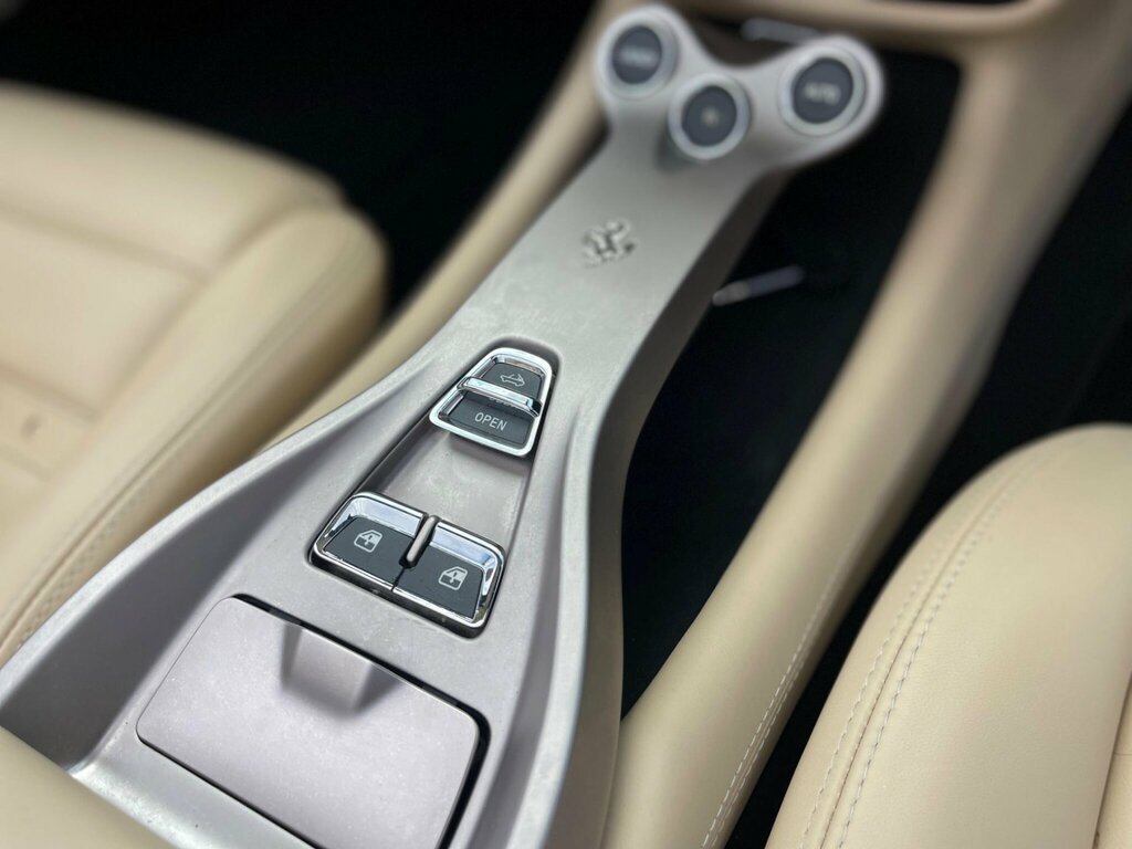 Ferrari California Plus 2 Red #27