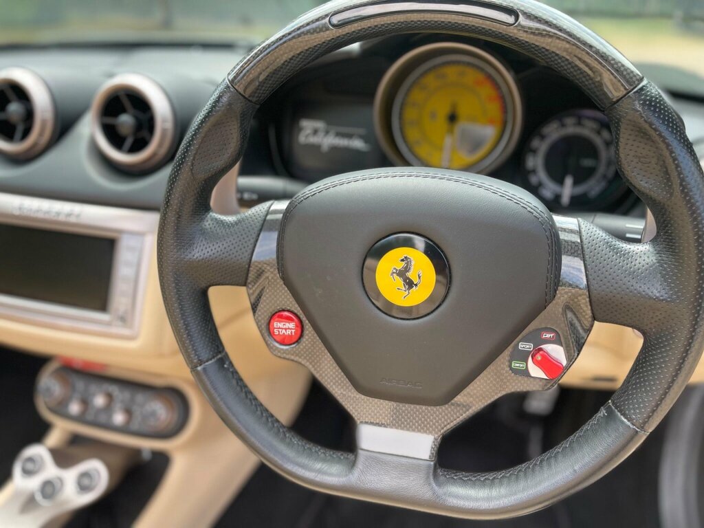Ferrari California Plus 2 Red #25