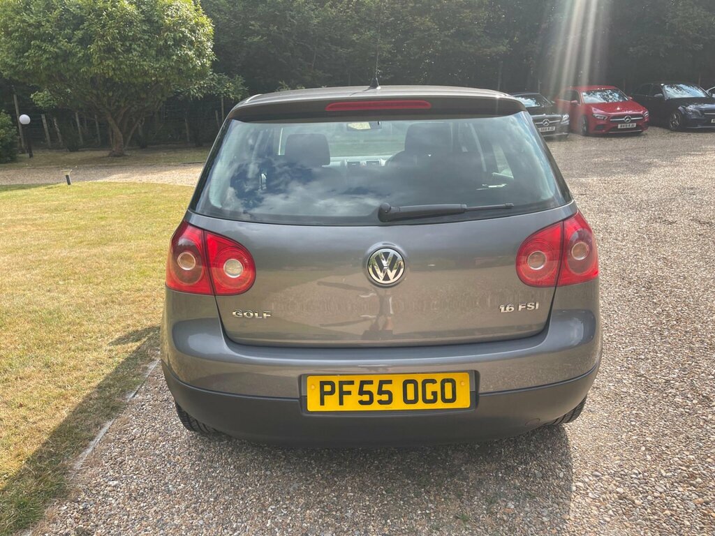 Volkswagen Golf 1.6 Fsi Se Black #8