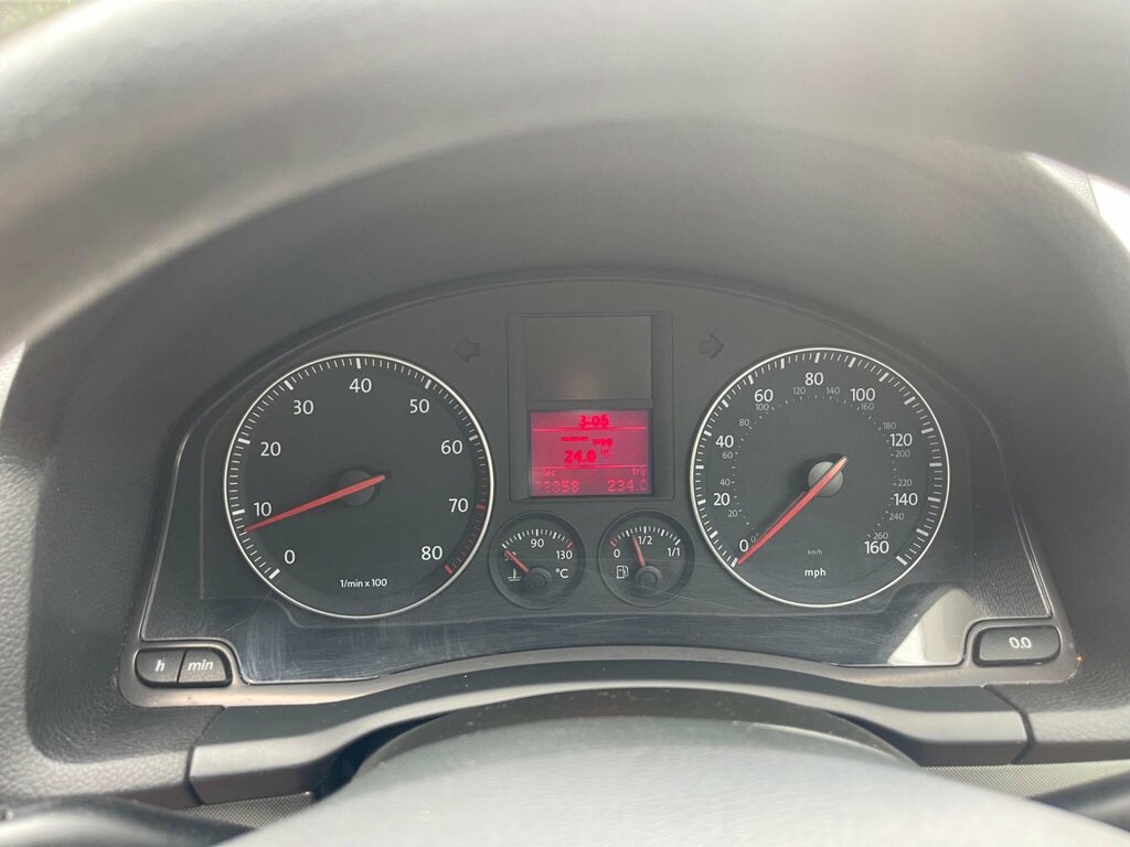 Volkswagen Golf 1.6 Fsi Se Black #17