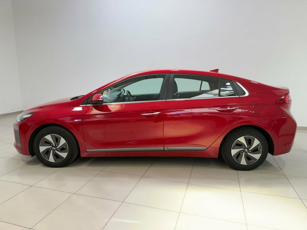 Hyundai Ioniq 1.6L Premium Se NGZ4686 Red #5