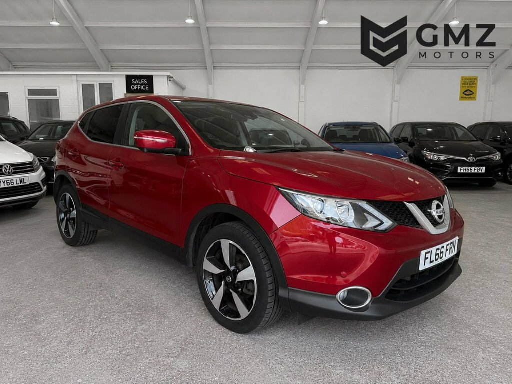 Nissan Qashqai 1.5L N-connecta Red