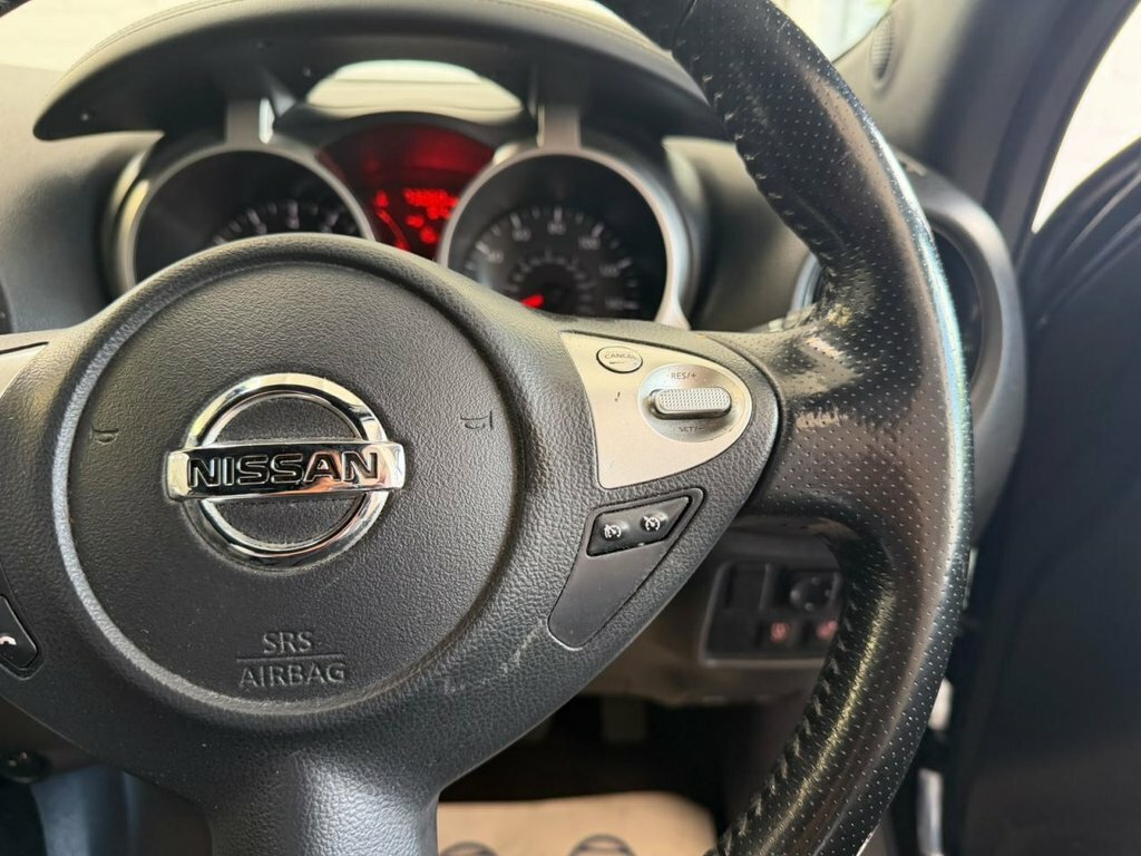Nissan Juke 1.6L Tekna Black #6