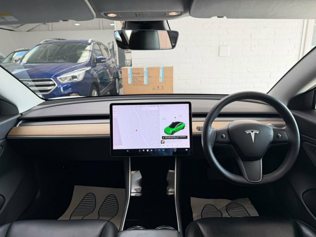 Tesla Model 3 Saloon BJ20MUV White #4