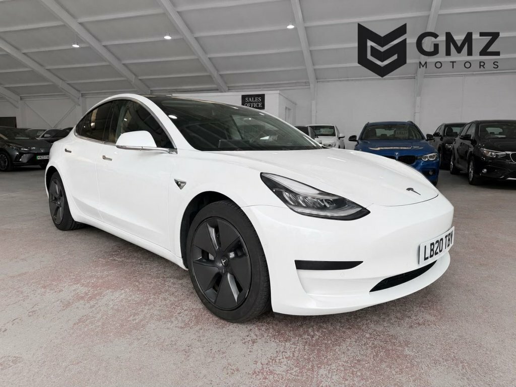 Tesla Model 3 Saloon White