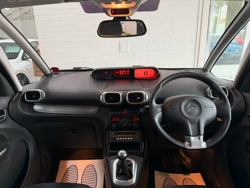 Citroen C3 Picasso 1.6L Exclusive NX65TKC Silver #4
