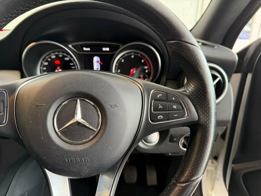 Mercedes-Benz CLA Class 2.1L Sport White #3