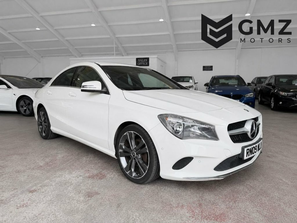 Mercedes-Benz CLA Class 2.1L Sport White