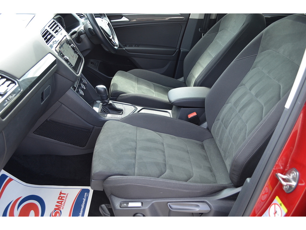 Volkswagen Tiguan Allspace 2.0 Tdi 4Motion Match Dsg White #18