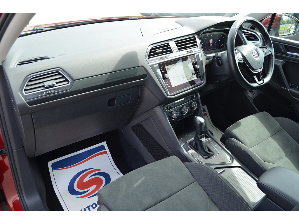 Volkswagen Tiguan Allspace 2.0 Tdi 4Motion Match Dsg White #11