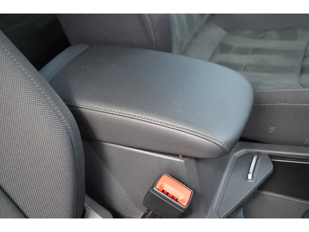 Volkswagen Tiguan Allspace 2.0 Tdi 4Motion Match Dsg White #29