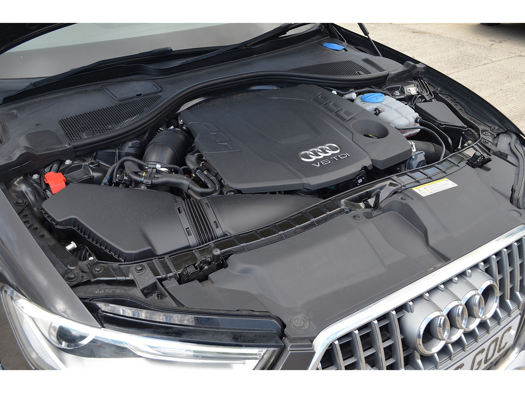 Audi A6 Allroad 3.0 Allroad Tdi Quattro 268 Bhp Red #30