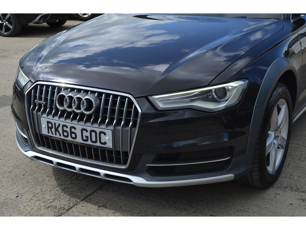 Audi A6 Allroad 3.0 Allroad Tdi Quattro 268 Bhp Red #42