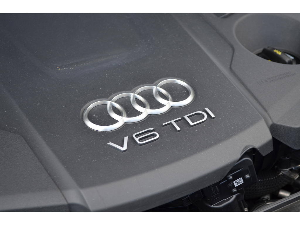 Audi A6 Allroad 3.0 Allroad Tdi Quattro 268 Bhp Red #31