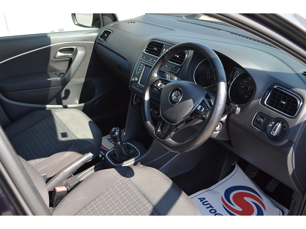 Volkswagen Polo Tsi Bluemotion Tech Match SK16EKL Grey #2