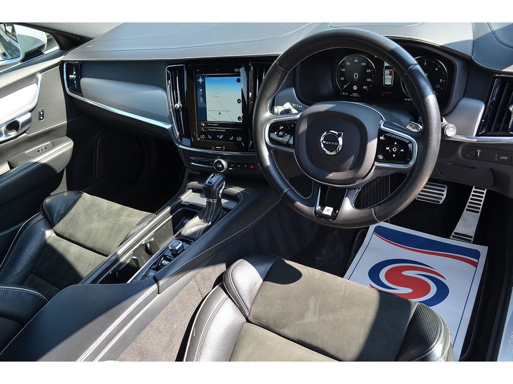 Volvo V90 D4 R-design Grey #2