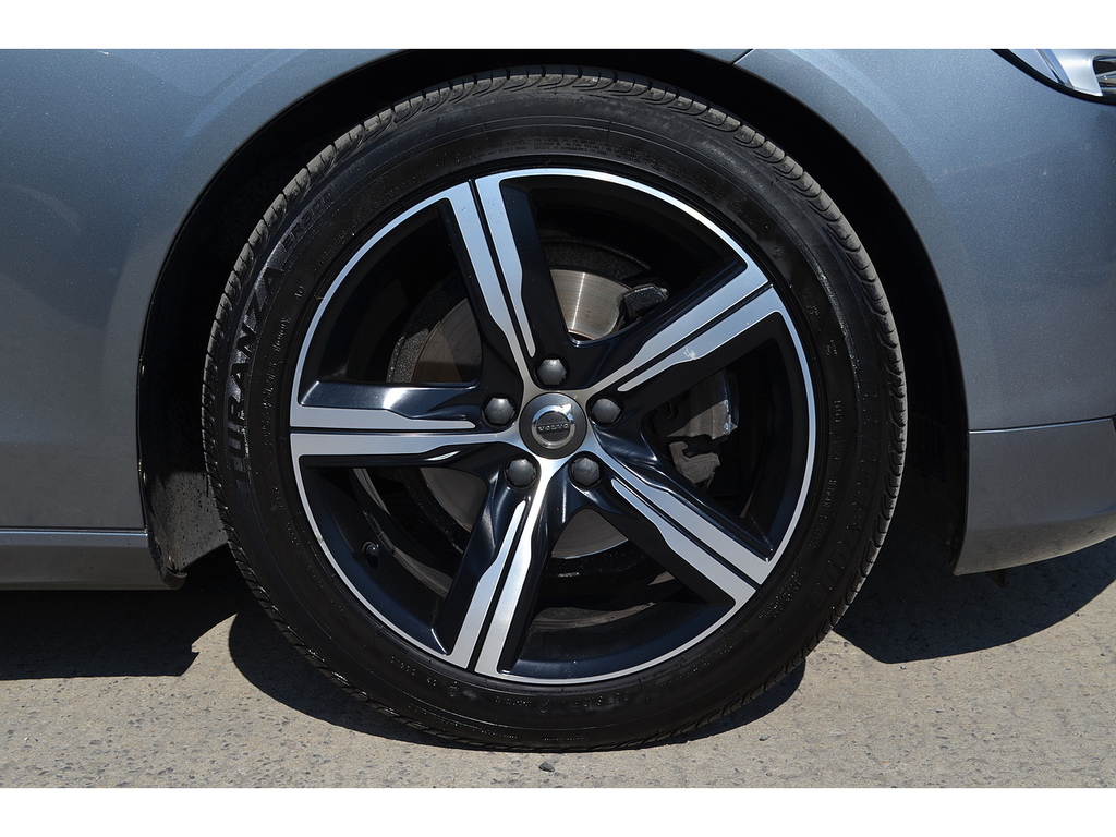 Volvo V90 2.0 D4 Momentum Estate Euro 6 S S Blue #29