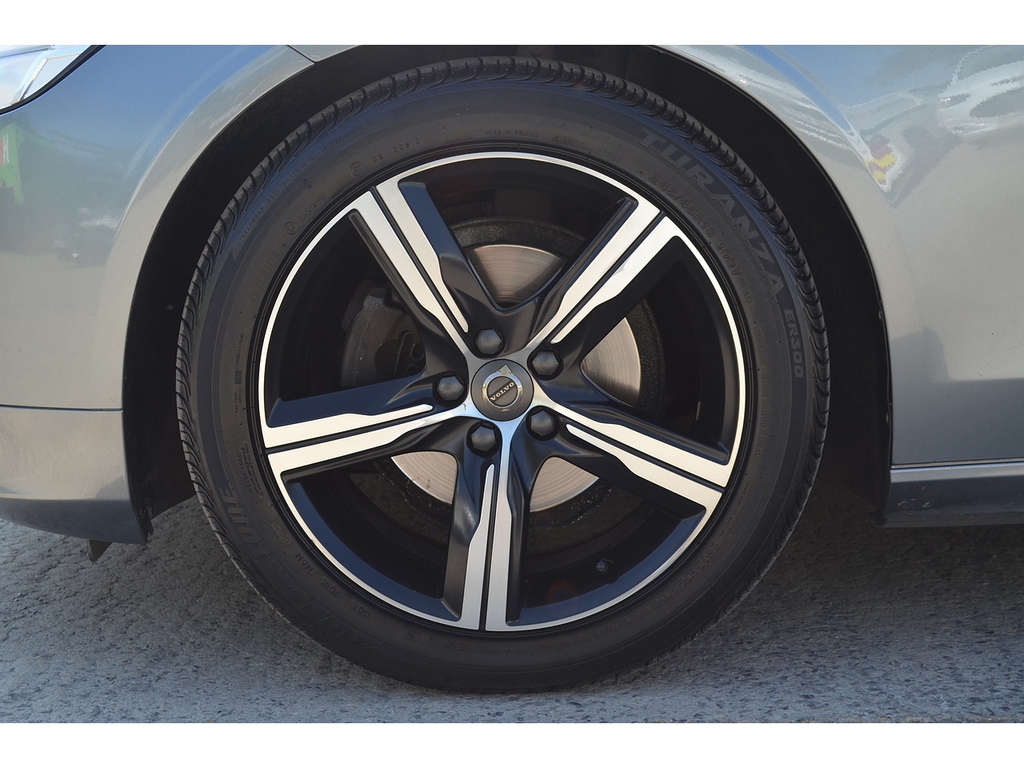 Volvo V90 2.0 D4 Momentum Estate Euro 6 S S Blue #30