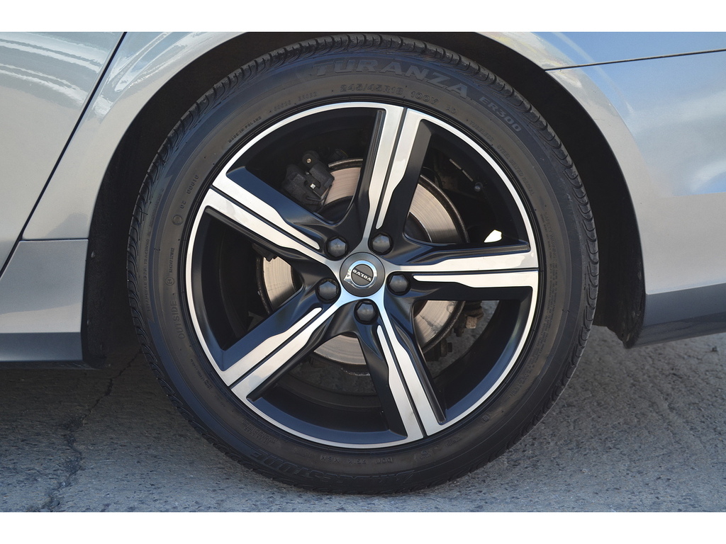 Volvo V90 2.0 D4 Momentum Estate Euro 6 S S Blue #31