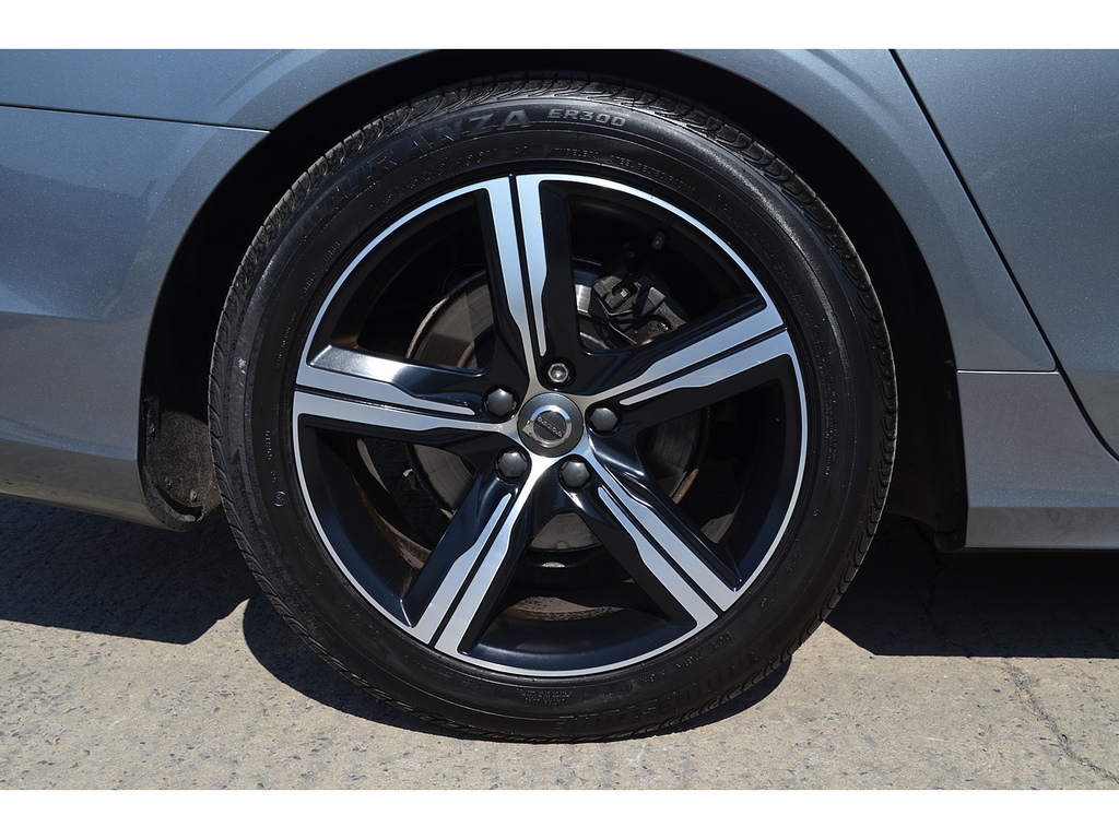 Volvo V90 2.0 D4 Momentum Estate Euro 6 S S Blue #17